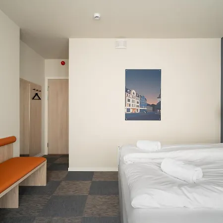 Breeze Victoria - Self-service Hotel *